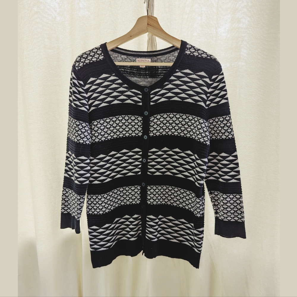 100% Cotton Navy Blue And White Cardigan Sweater